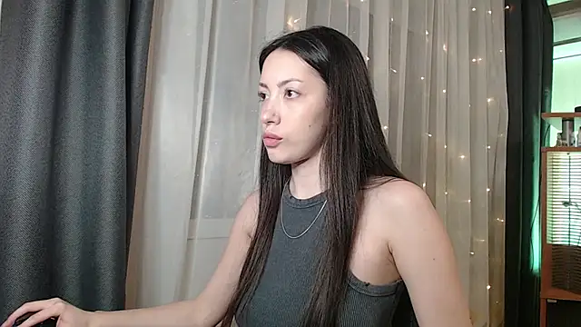 coca cola1 online show from March 12, 2025, 4:02 pm