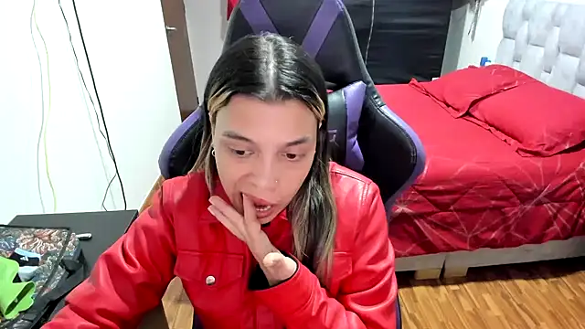 LuisaReyes 2911 online show from November 23, 2025, 2:10 am