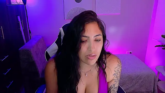 a belladanger online show from February 19, 2026, 6:27 pm