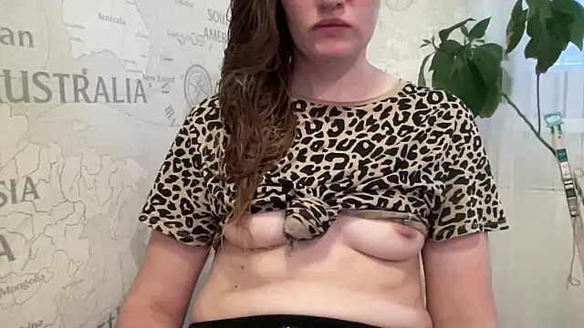 vanessa4you online show from October 23, 2025, 4:22 am