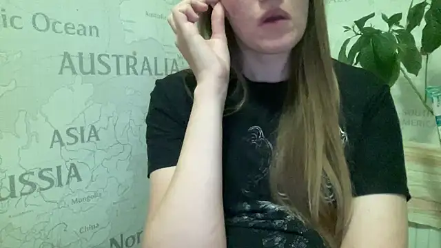 vanessa4you online show from November 6, 2025, 4:22 pm