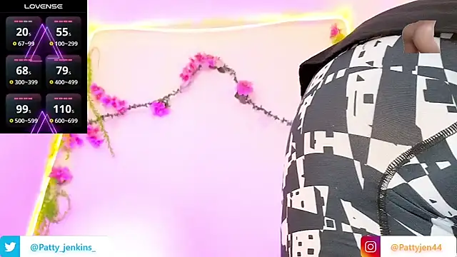 Snapshot of Patty_jenkinss_ chatting on October 15, 2025, 1:37 am Patty jenkinss online show from October 15, 2025, 1:37 am