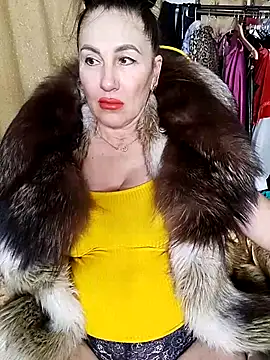 lindaledi2 online show from January 16, 2026, 2:32 pm