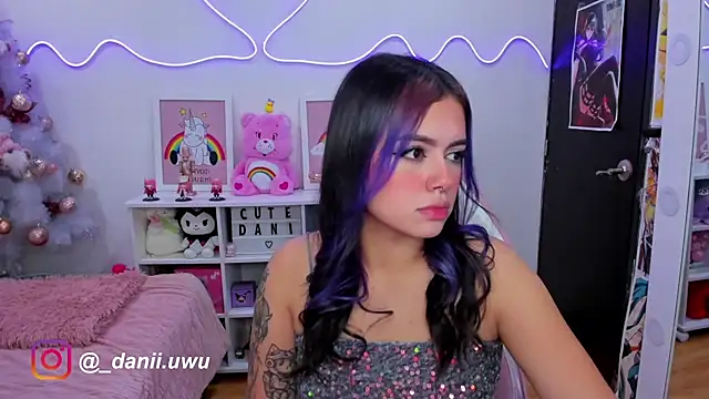 CuteDani  online show from December 24, 2024, 9:50 am