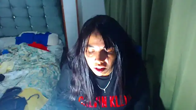 Snapshot of AmaraRoberts420 chatting on January 7, 2026, 2:16 am AmaraRoberts420 online show from January 7, 2026, 2:16 am