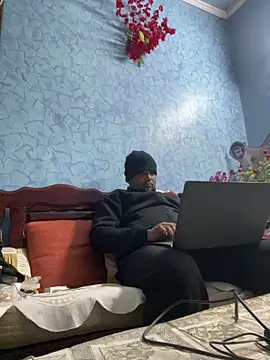 Snapshot of Dick_6inches chatting on December 15, 2025, 3:07 pm Dick 6inches online show from December 15, 2025, 3:07 pm