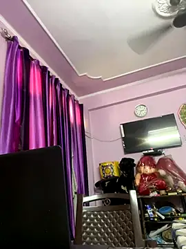 Snapshot of Dick_6inches chatting on November 8, 2025, 9:02 am Dick 6inches online show from November 8, 2025, 9:02 am