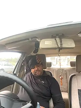 Snapshot of Dick_6inches chatting on October 31, 2025, 2:08 am Dick 6inches online show from October 31, 2025, 2:08 am