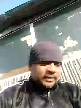 Snapshot of Dick_6inches chatting on February 12, 2025, 3:07 am Dick 6inches online show from February 12, 2025, 3:07 am