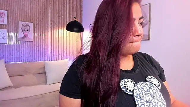 silvia lane online show from April 18, 2026, 4:04 am