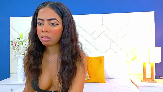 Snapshot of Tyra_Kane chatting on September 15, 2025, 3:29 am Tyra Kane online show from September 15, 2025, 3:29 am