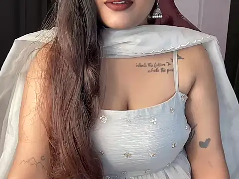 Snapshot of shanayaaa_1 chatting on May 8, 2026, 6:56 pm shanayaaa 1 online show from May 8, 2026, 6:56 pm