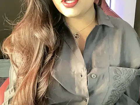 shanayaaa 1 online show from December 5, 2025, 6:50 pm