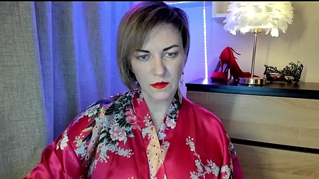 Snapshot of feliziaDesire chatting on October 2, 2025, 1:14 pm feliziaDesire online show from October 2, 2025, 1:14 pm