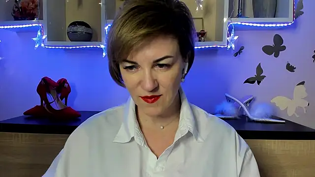 Snapshot of feliziaDesire chatting on March 15, 2025, 6:58 am feliziaDesire online show from March 15, 2025, 6:58 am