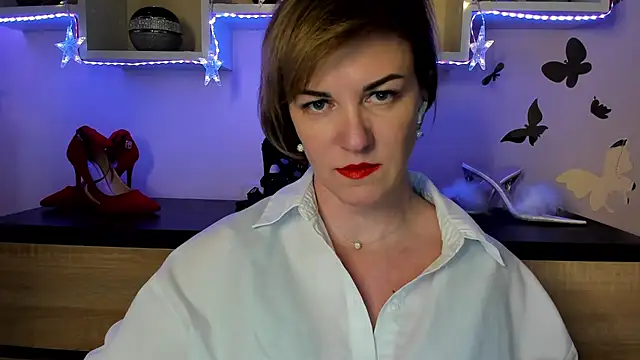 Snapshot of feliziaDesire chatting on March 15, 2025, 1:07 pm feliziaDesire online show from March 15, 2025, 1:07 pm