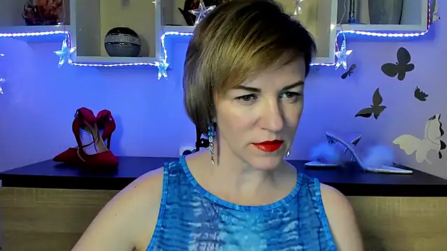 Snapshot of feliziaDesire chatting on March 18, 2025, 6:39 pm feliziaDesire online show from March 18, 2025, 6:39 pm