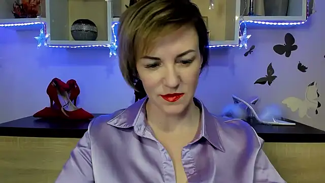 Snapshot of feliziaDesire chatting on March 19, 2025, 1:40 pm feliziaDesire online show from March 19, 2025, 1:40 pm