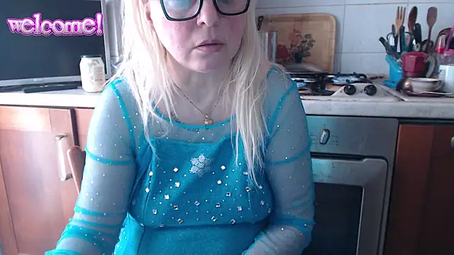 martachatte online show from April 11, 2026, 7:45 am