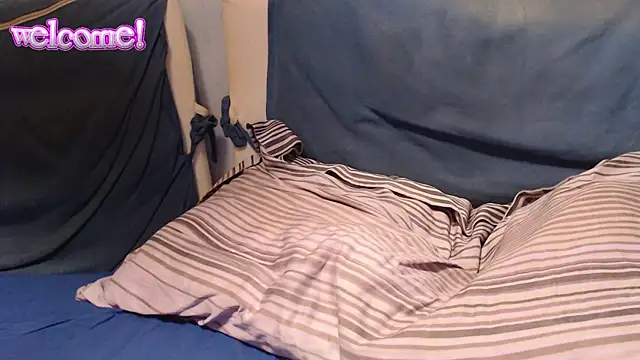 martachatte online show from April 9, 2026, 7:53 pm