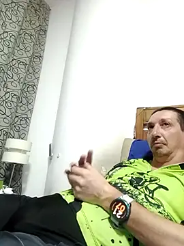 Snapshot of Pacobakan042 chatting on February 9, 2026, 12:08 am Pacobakan042 online show from February 9, 2026, 12:08 am