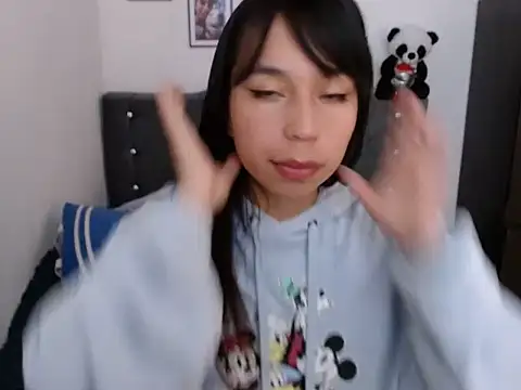 Snapshot of xx_nath_xx chatting on February 4, 2025, 6:38 pm xx nath xx online show from February 4, 2025, 6:38 pm