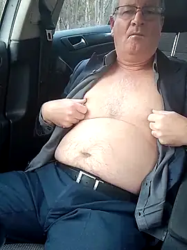 stiffandlubedxh online show from September 21, 2025, 10:15 pm