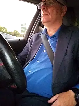 stiffandlubedxh online show from March 31, 2026, 8:22 pm