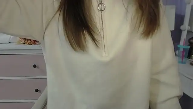 Snapshot of dirtyxEmily chatting on February 9, 2026, 7:39 am dirtyxEmily online show from February 9, 2026, 7:39 am