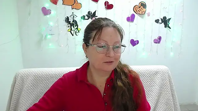 Snapshot of VanessaHotts chatting on February 28, 2025, 9:15 am VanessaHotts online show from February 28, 2025, 9:15 am