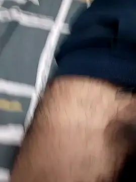 Sanny212 online show from November 13, 2025, 9:46 am