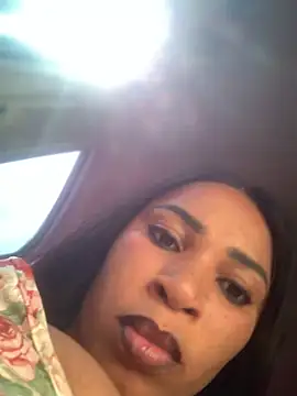 Snapshot of --Mina-- chatting on January 4, 2025, 9:54 am --Mina-- online show from January 4, 2025, 9:54 am