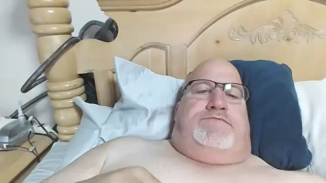 Bigbear0563 online show from March 9, 2026, 4:54 pm