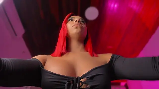 Emmily Savage online show from October 29, 2025, 11:20 am