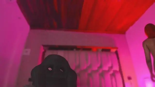 Snapshot of Emmily_Savage chatting on January 18, 2026, 11:35 am Emmily Savage online show from January 18, 2026, 11:35 am