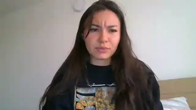  andygirl online show from November 18, 2025, 9:18 pm