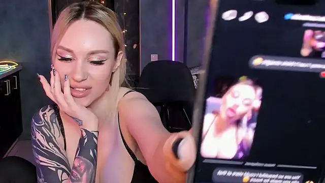 Blckmirrorr online show from March 29, 2026, 11:50 pm