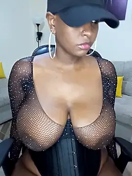 Snapshot of Sexy_panda69 chatting on January 19, 2025, 2:49 pm Sexy panda69 online show from January 19, 2025, 2:49 pm