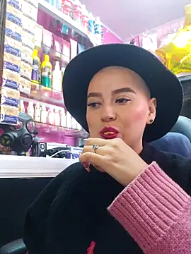 TamySweetness online show from March 10, 2025, 1:43 pm