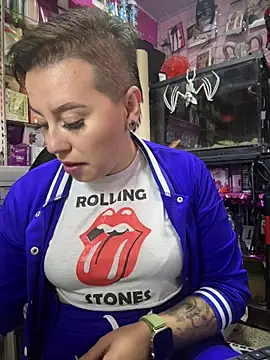 TamySweetness online show from November 10, 2025, 8:58 pm