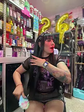 Snapshot of TamySweetness chatting on February 20, 2026, 4:20 pm TamySweetness online show from February 20, 2026, 4:20 pm