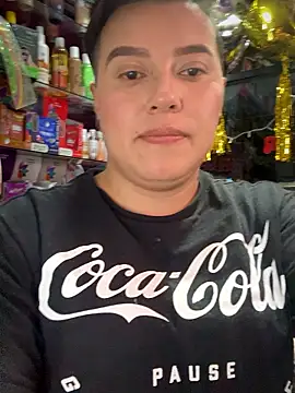 Snapshot of TamySweetness chatting on January 9, 2026, 7:43 pm TamySweetness online show from January 9, 2026, 7:43 pm