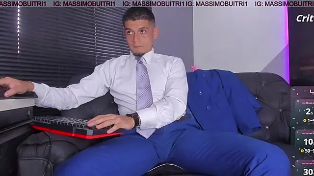 Snapshot of massimo_g chatting on February 10, 2026, 8:08 pm massimo g online show from February 10, 2026, 8:08 pm