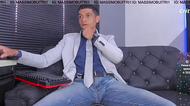 Snapshot of massimo_g chatting on February 27, 2026, 1:00 pm massimo g online show from February 27, 2026, 1:00 pm