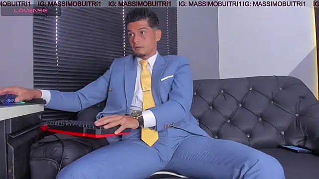 Snapshot of massimo_g chatting on June 1, 2026, 12:27 pm massimo g online show from June 1, 2026, 12:27 pm
