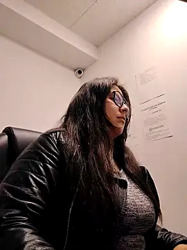 Snapshot of _lilith_heavy chatting on September 21, 2025, 9:14 am lilith heavy online show from September 21, 2025, 9:14 am