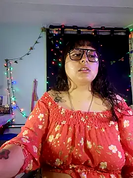 Snapshot of _lilith_heavy chatting on May 14, 2026, 3:53 pm lilith heavy online show from May 14, 2026, 3:53 pm