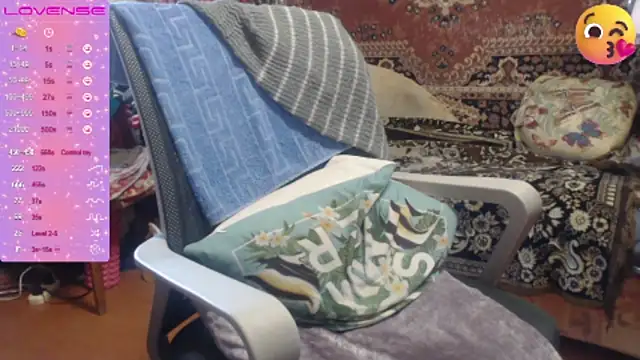 sweetbbabe online show from October 30, 2025, 1:53 pm