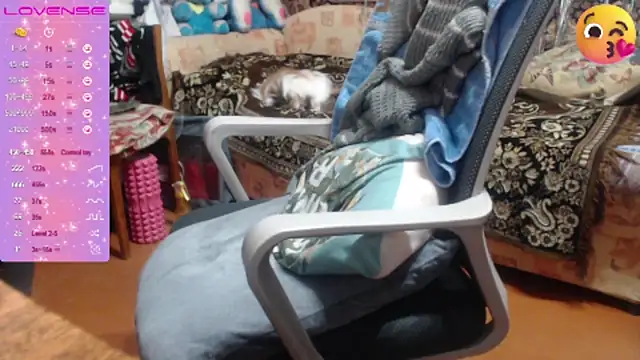 sweetbbabe online show from October 10, 2025, 3:02 pm