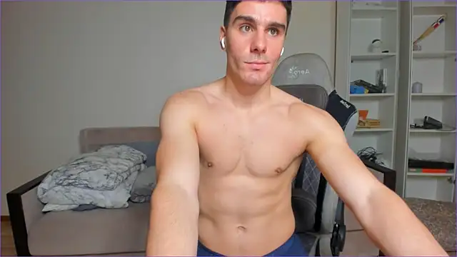 Snapshot of sam_huston chatting on February 7, 2025, 12:53 am sam huston online show from February 7, 2025, 12:53 am